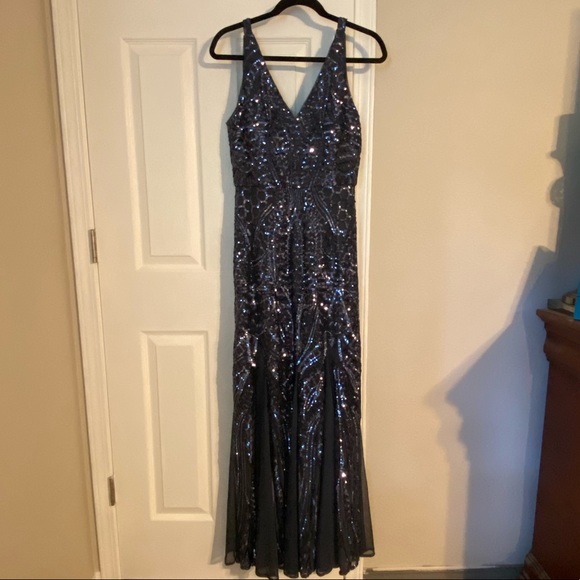 Night Way Collections Dresses & Skirts - Formal dress PRICED TO SELL